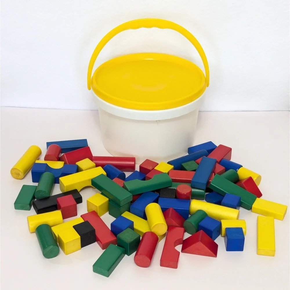 Vtg Discovery Toys Tub O' Blocks Multi-Color 67pc Build Stack Float w/Bucket